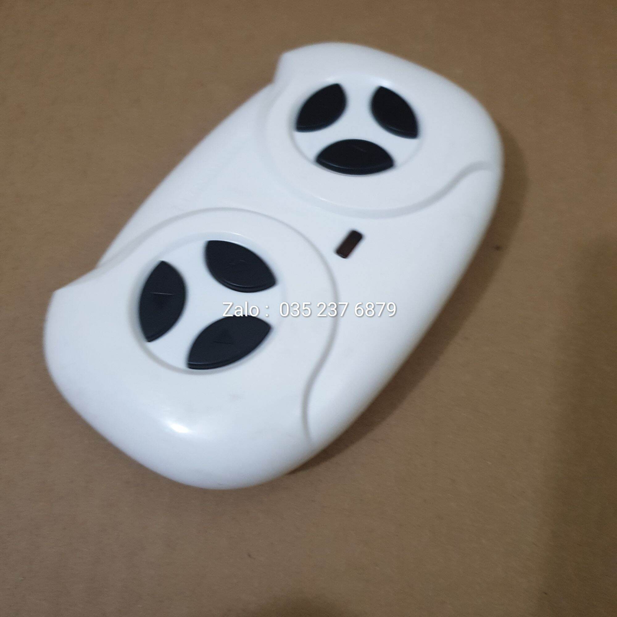 Remote/Điều khiển xe oto điện trẻ em JR RX trắng mặt cú