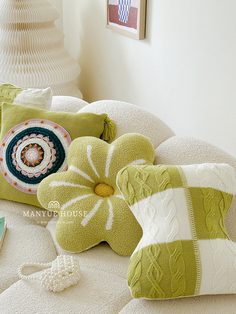 Bàn Đệm Hình Hoa Sáu Cánh Bằng Vải Nhung Mềm Mại Màu Xanh Lá Cây Nhạt Có Lót Bên Trong, Mẫu Phòng Sang Trọng, Trang Trí Nhà Cửa Giá 738,000 Đồng*Miễn phí vận chuyển