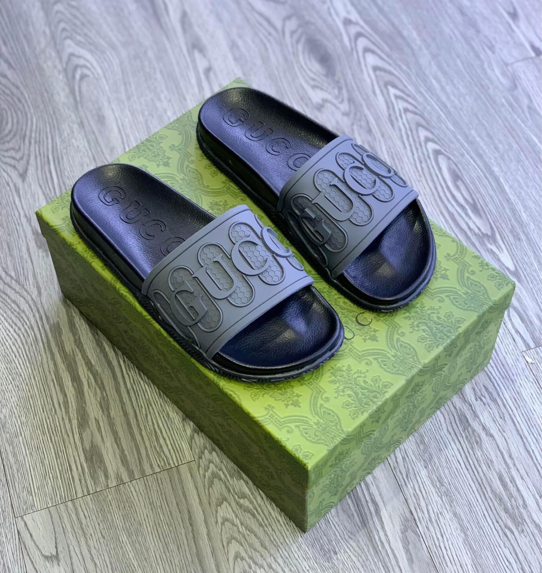 Dép gucci