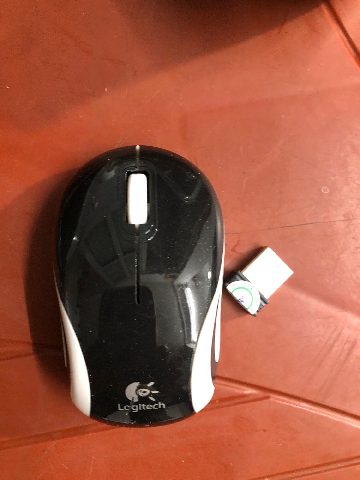 Chuột Quang Mini Logitech M187