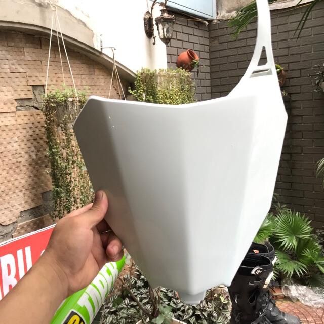 Mặt nạ xe cào cào crf