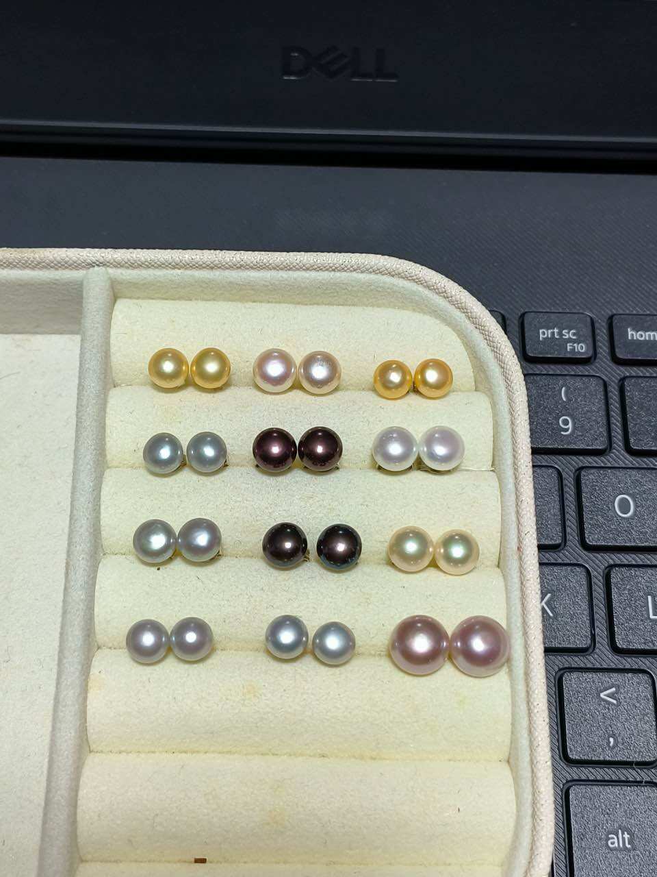 Bông tai ngọc trai nuôi từ 9mm