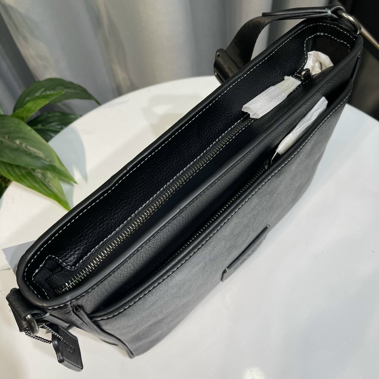 Túi coach nam đơn giản thanh lịch, đẳng cấp