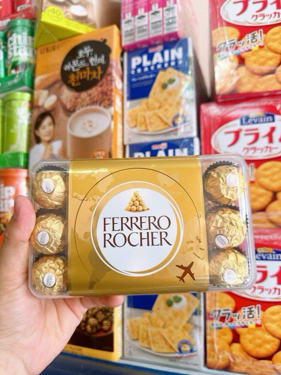 Socola Ferrero Rocher Hộp 30 Viên Của Ý- Date 11/2024