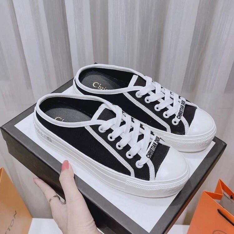 Sục thể thao Dior mẫu mới 2022 siêu hot
