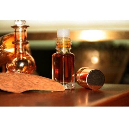 Tinh dầu trầm hương chai 100ml