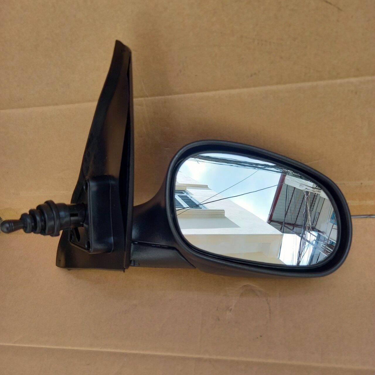 KÍNH CHIẾU HẬU DAEWOO LANOS