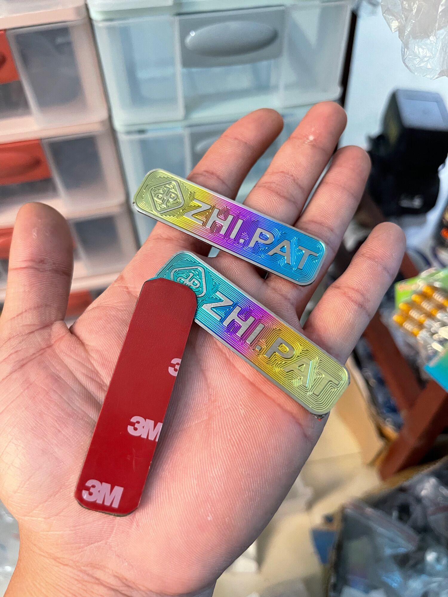 Tem Titan Zipat Cực Đẹp