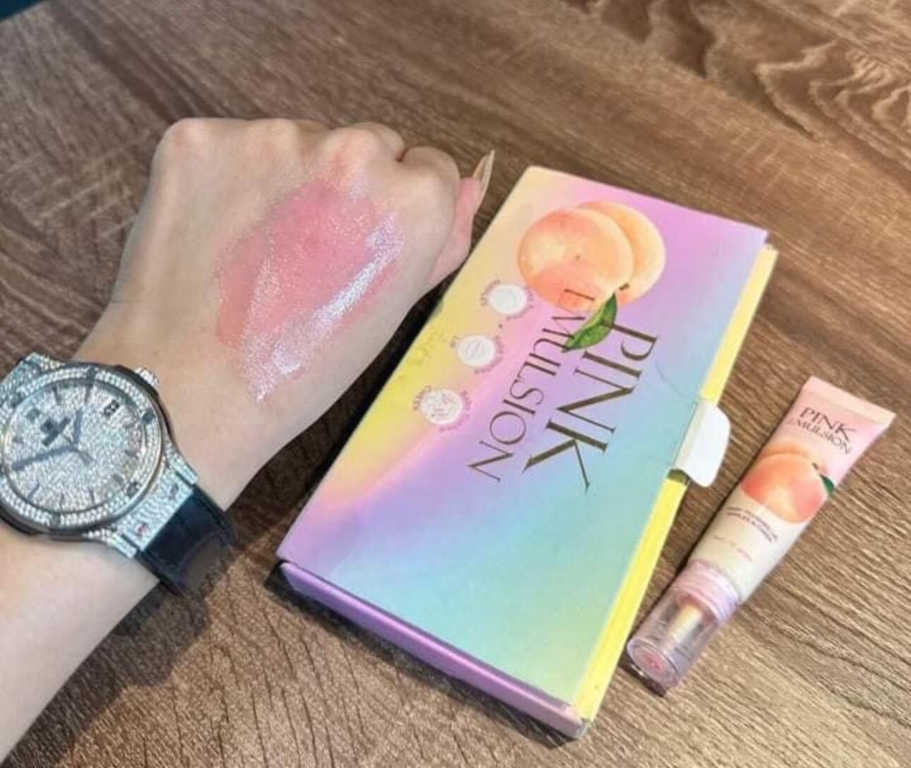 Má hồng dạng kem pink