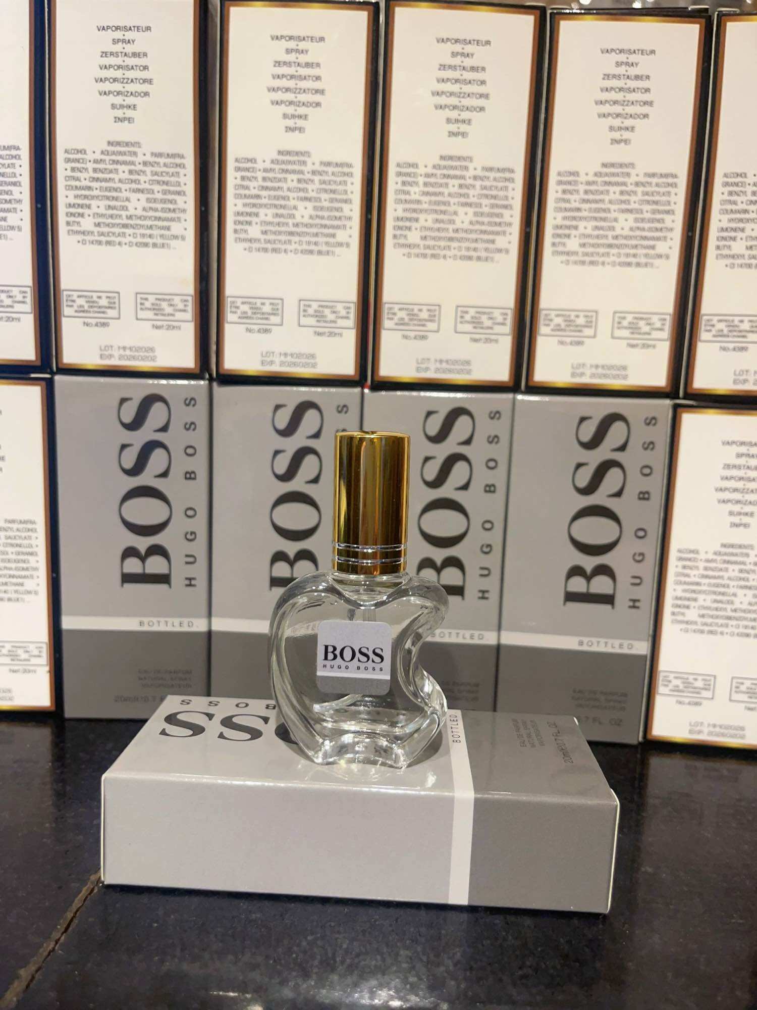 Nước hoa nam Mini Hugo Boss 20ml  (Mẫu Táo)