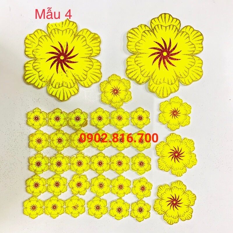 Set Bông mai xốp 5 cánh đủ cỡ viền kim tuyến đỏ dán tường dán kiếng trang trí tết 123