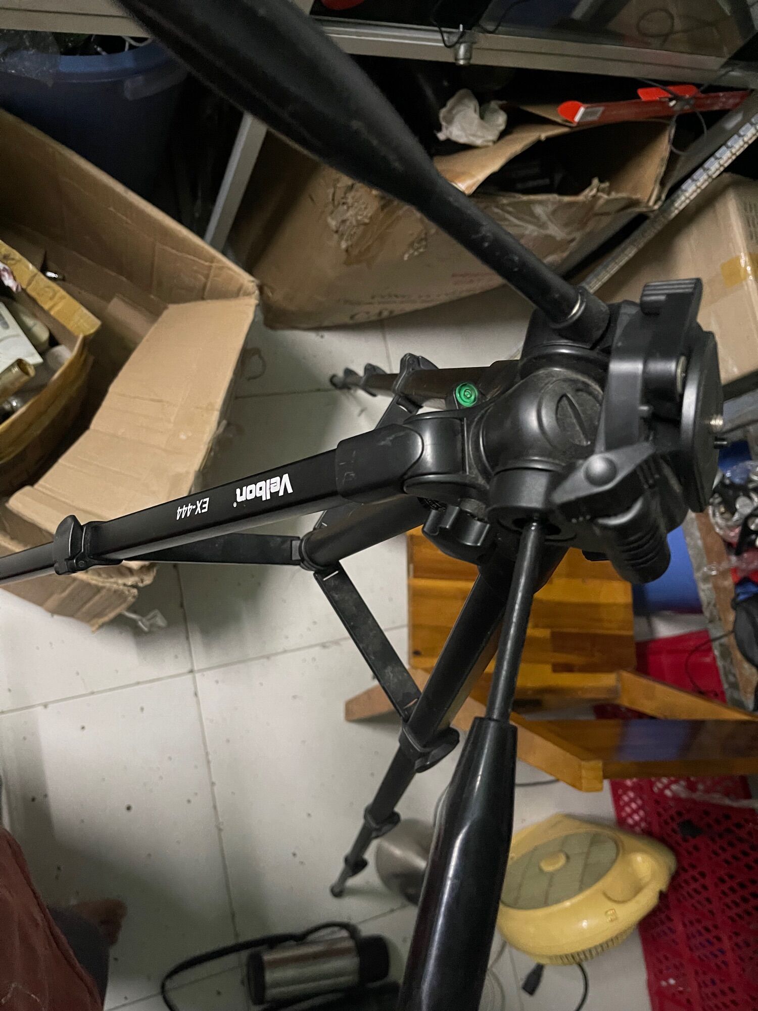 Chân máy ảnh, tripod Nhật Velbon EX-444 đen ngòm…