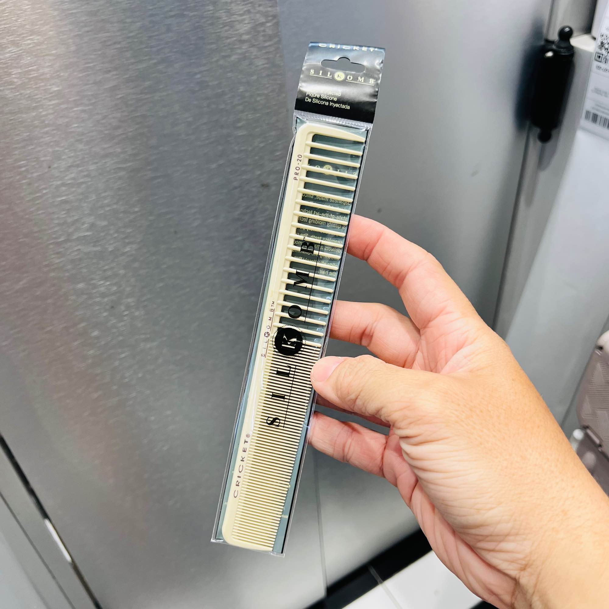 Lược cắt tóc Silkomb Pro 20