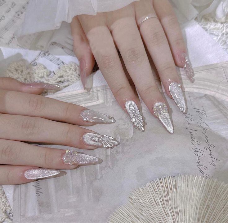 Sơn gel mắt mèo kim cương