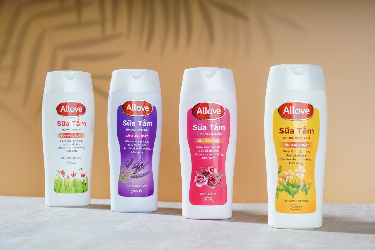 HOT  Combo 4 Sản Phẩm Sữa Tắm Chính Hãng ALLOVE 250ml Gồm Hương Hoa Cỏ