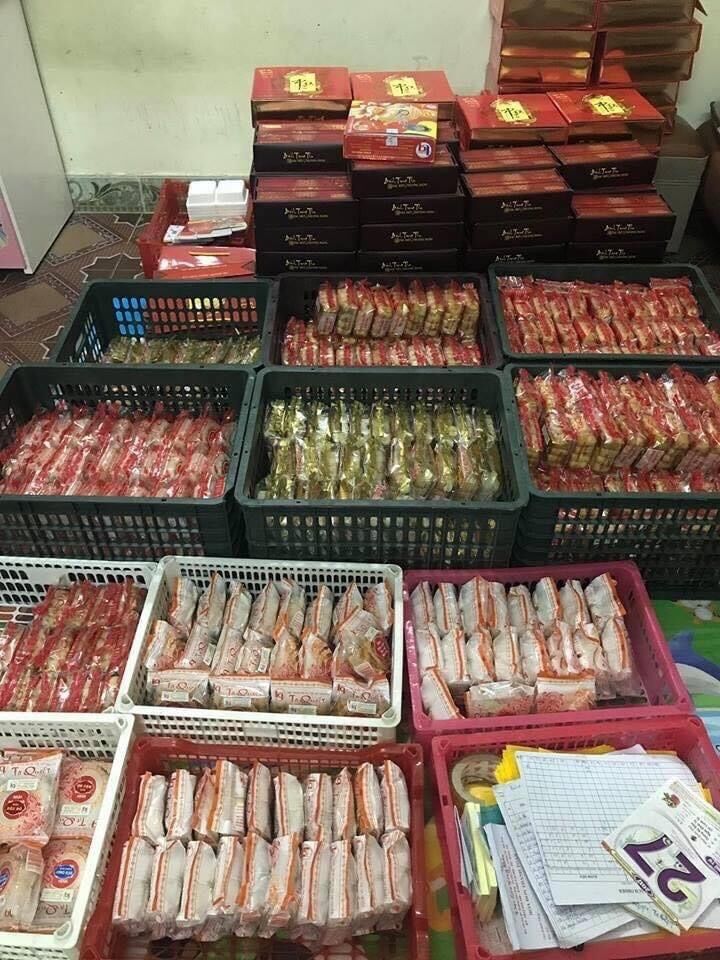BÁNH TRUNG THU TẠ QUYẾT THỊ XÃ PHÚ THỌ