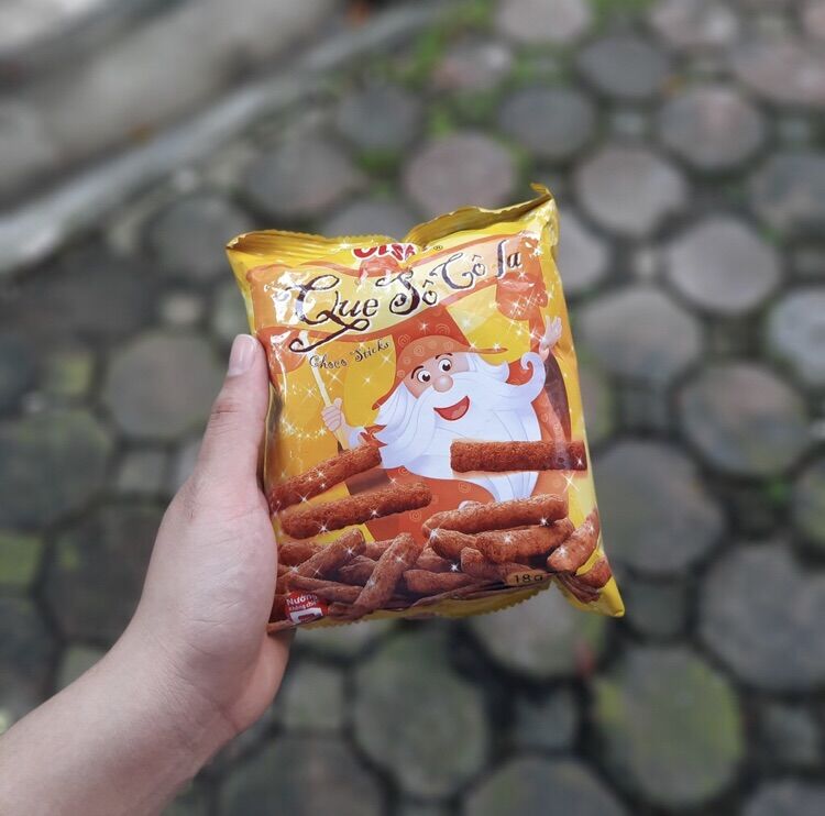 Bịch 10 gói snack que socola Oishi 18g