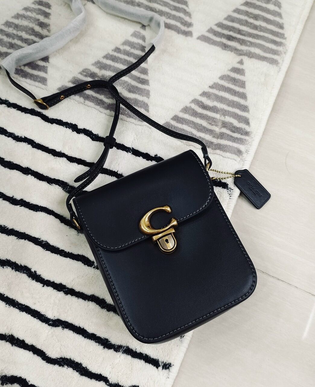 NEW COACH- 📱📱 - TALL STUDIO CROSSBODY CA057 chuẩn xịn