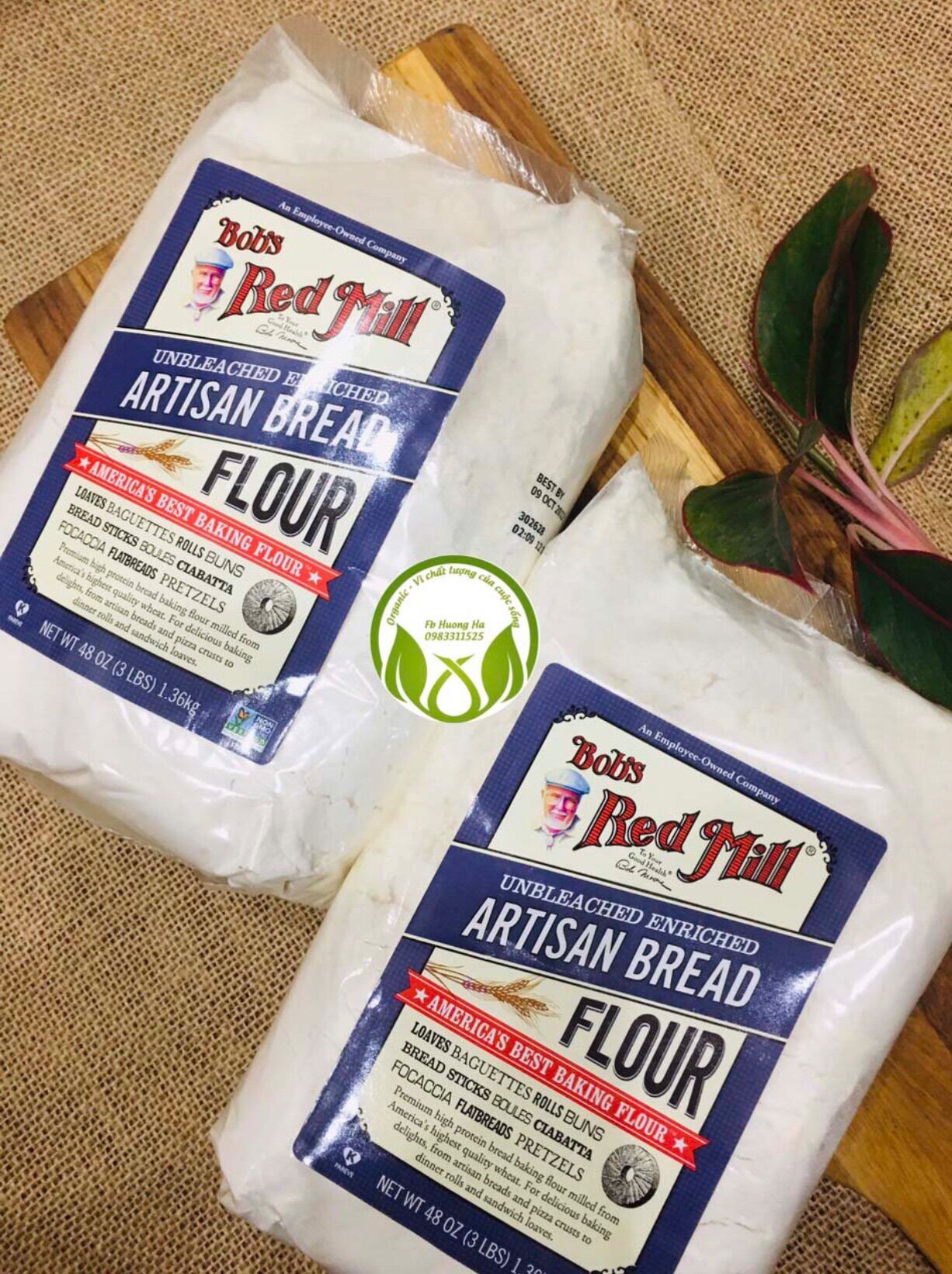 Bột bánh mì artisan bob red mill 1,36kg