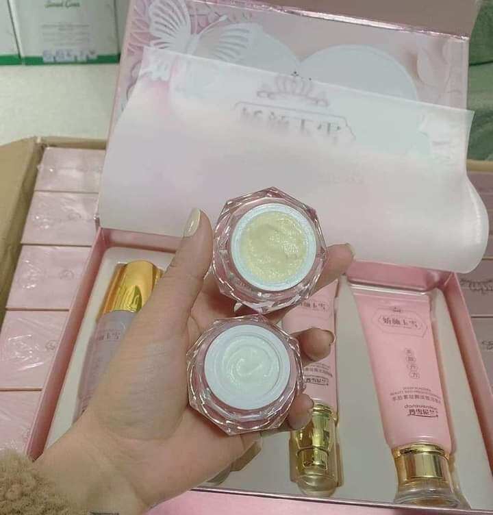 (Xả hàng) Bộ Kem Hoàng Cung Vip hồng