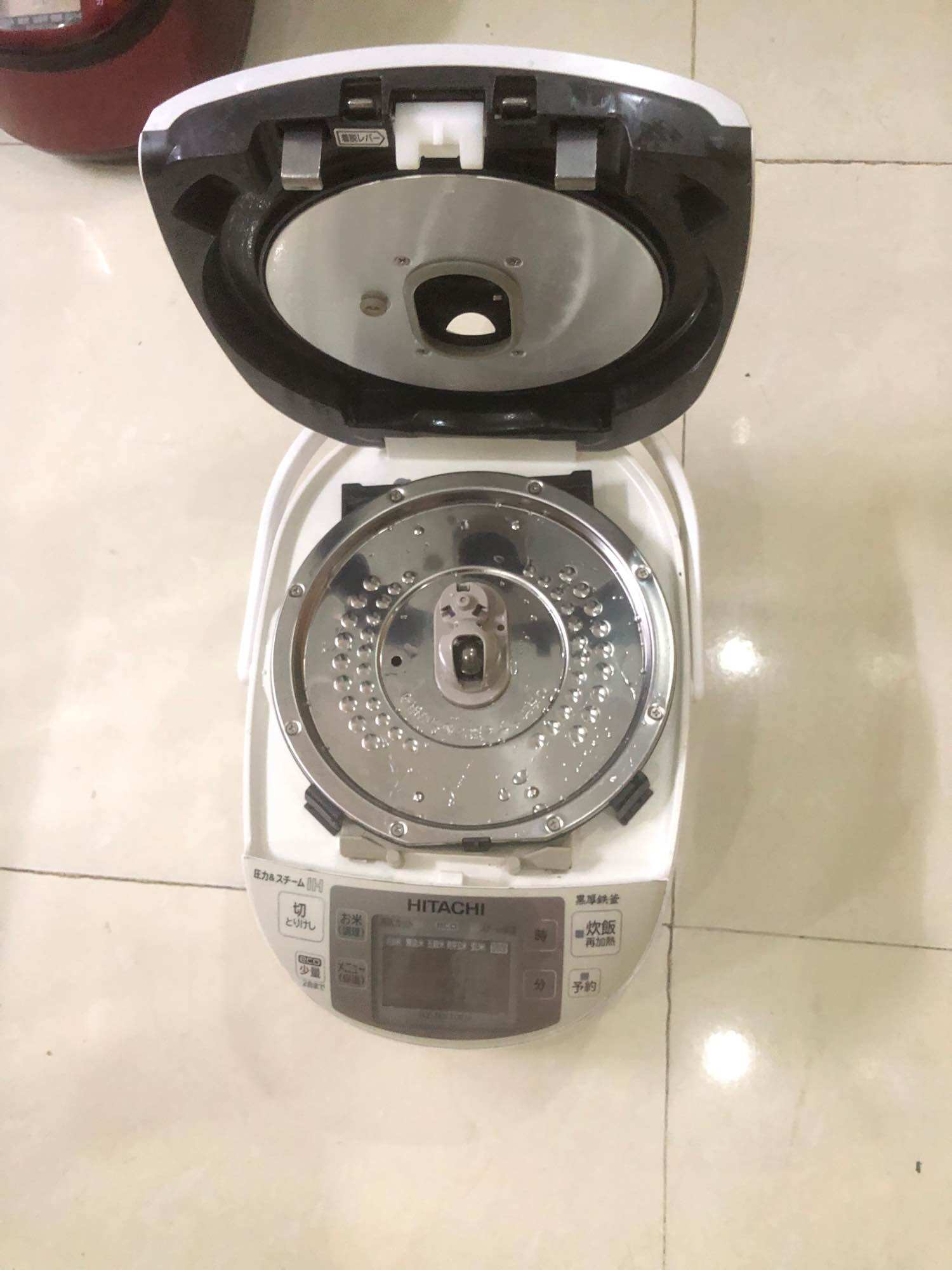 Nồi cơm cao tần áp suất HITACHI