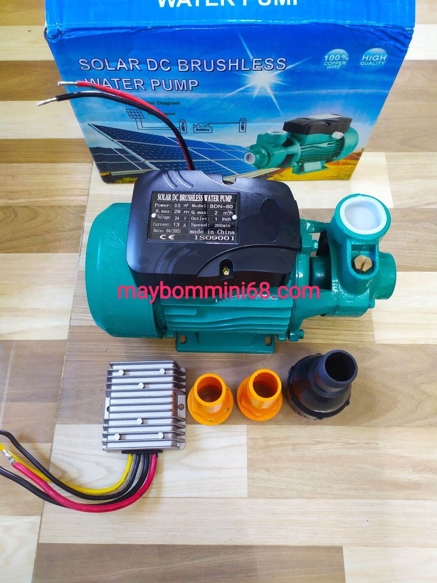Máy bơm không chổi than 24v 350w kèm bộ tăng áp 12v lên 24v 360w