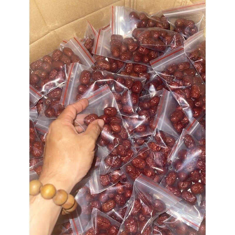 Táo đỏ Tân Cương loại ngon gói 100gr