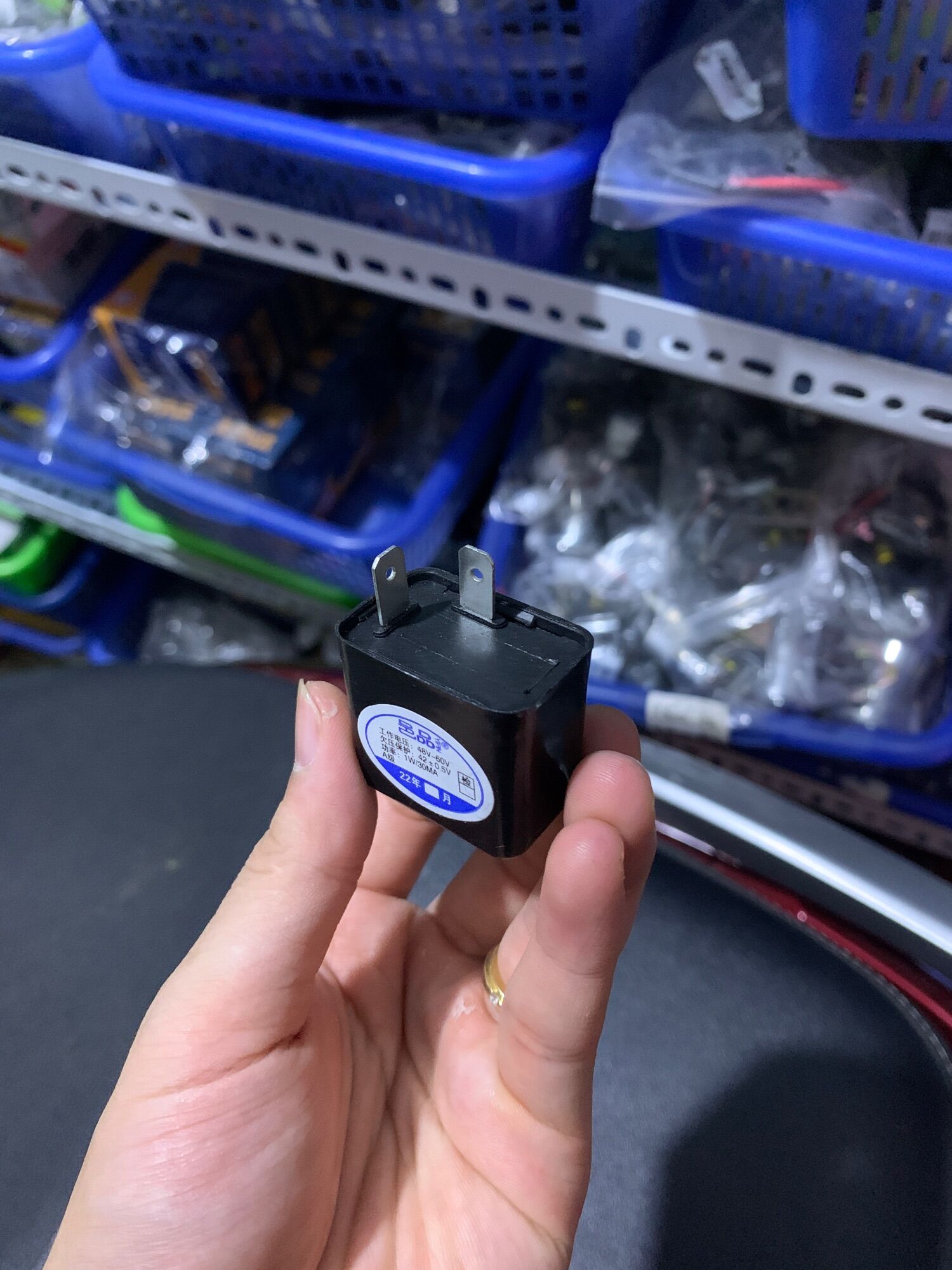 Chíp nháy xi nhan xe điện