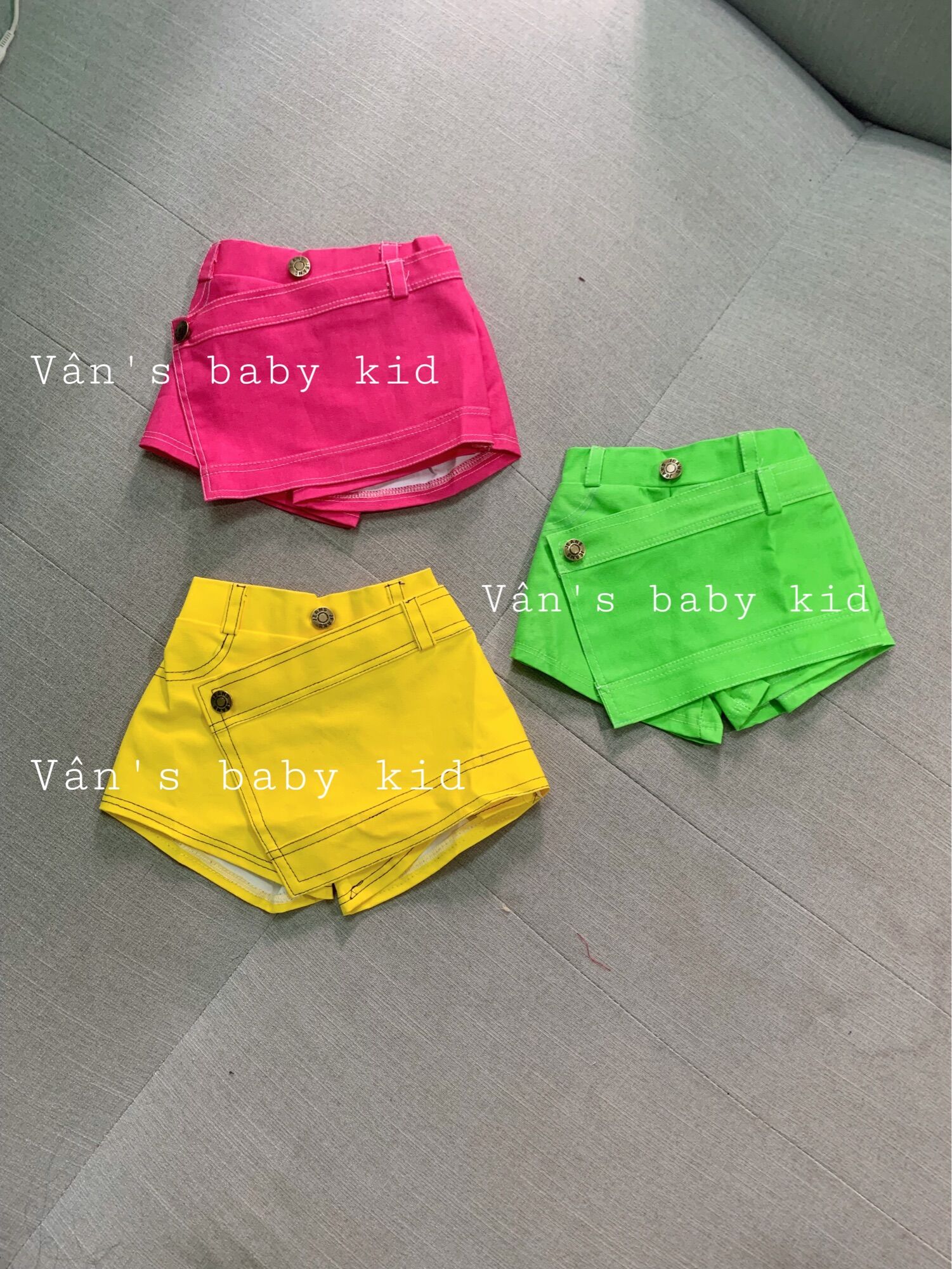 Quần đùi kaki giả váy cho bé