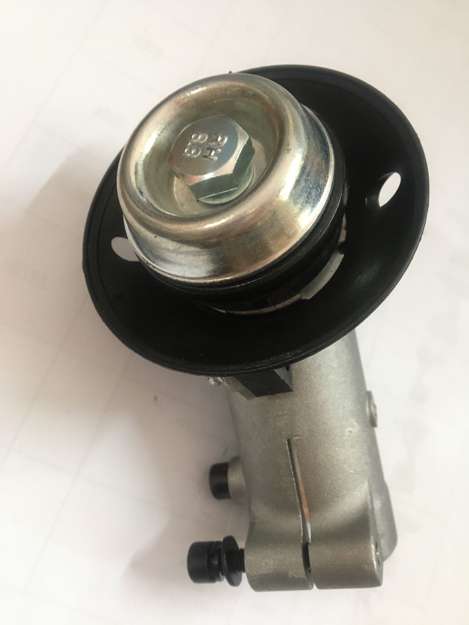Đầu bò máy cắt cỏ  226 Komatsu (24/7k) xịn