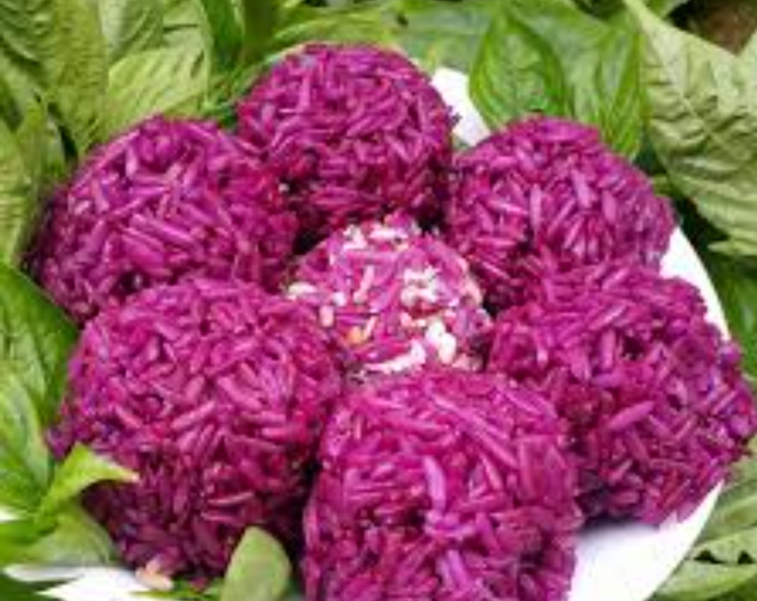 Lá cẩm tím đậm sấy khô làm bánh, làm mứt dừa,... ( 50gr  )