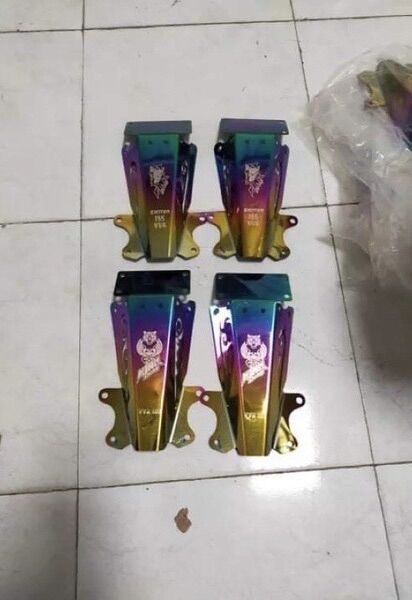 Đuôi titan Ex155 kèm pát sắt (KHÔNG ỐC)