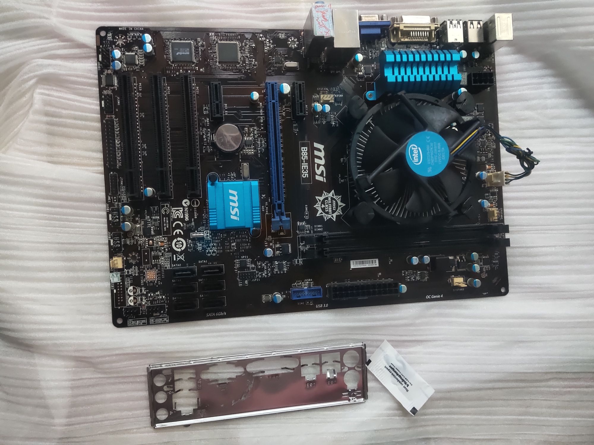 combo B85 + i5 4590 + ram 8g (gửi chi tiết sp , trước khi gói )