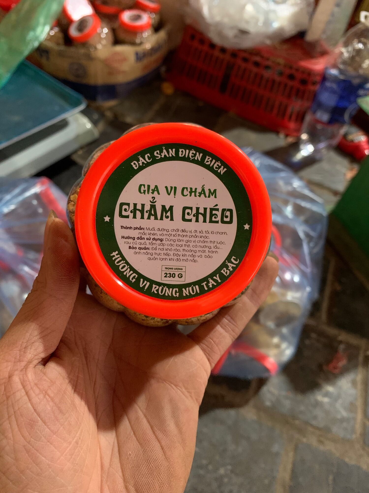 Chẳm chéo người Thái Điện Biên