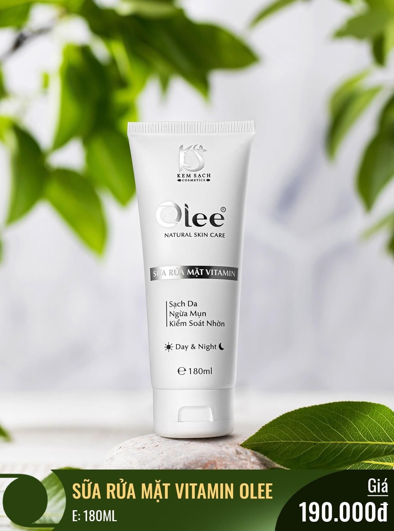 [KHUYẾN MÃI TẶNG SỮA TẮM] Sữa rữa mặt vitamin OLEE