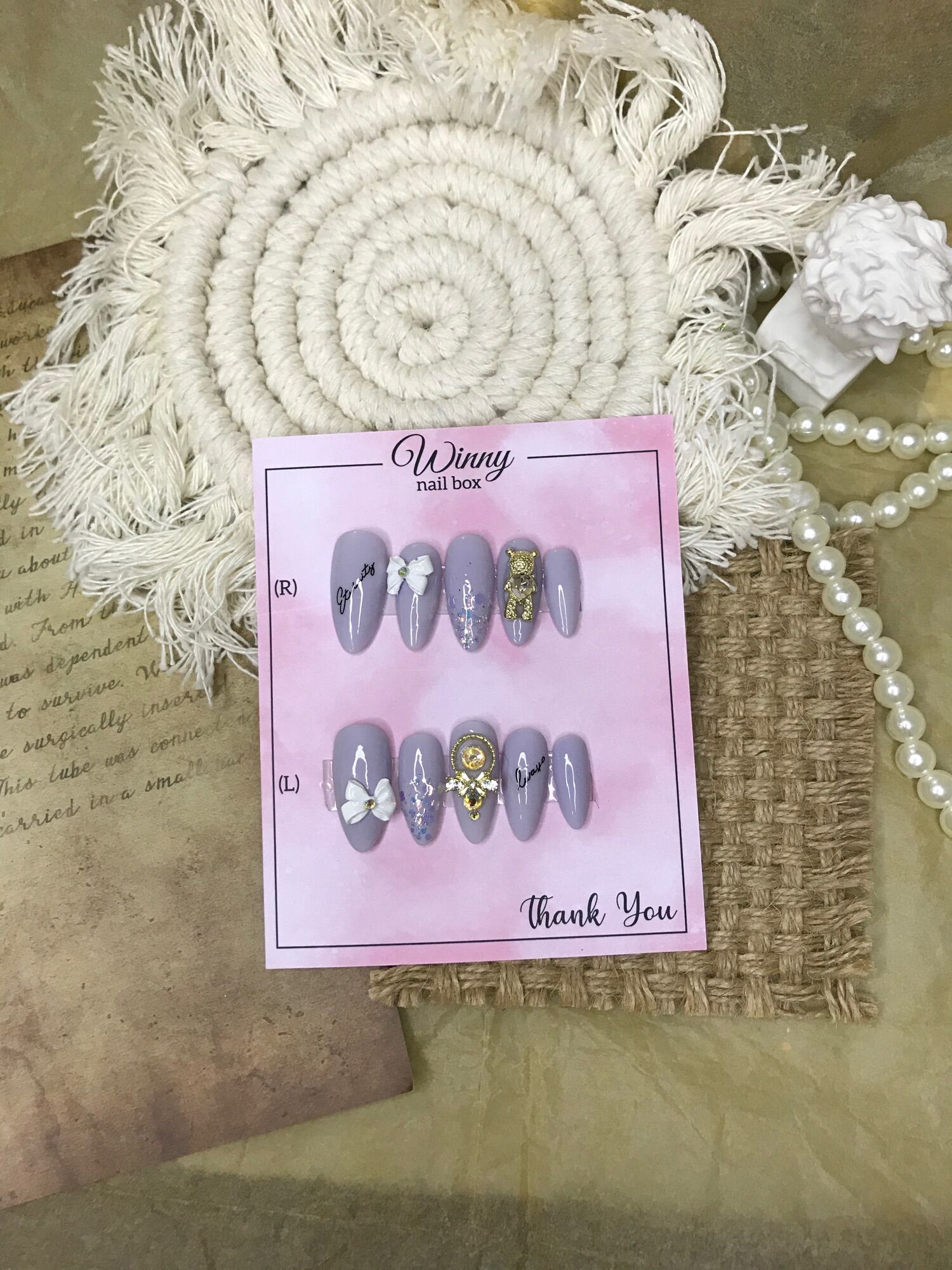 Nailbox móng up móng giả xám nhạt charm gấu