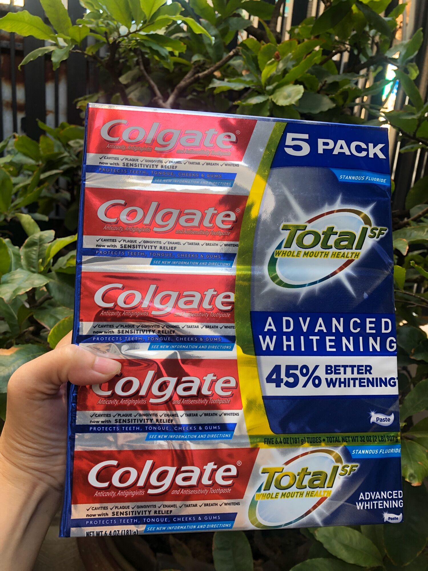 Kem đánh răng Colgate Total Mỹ, 181g - Date luôn mới