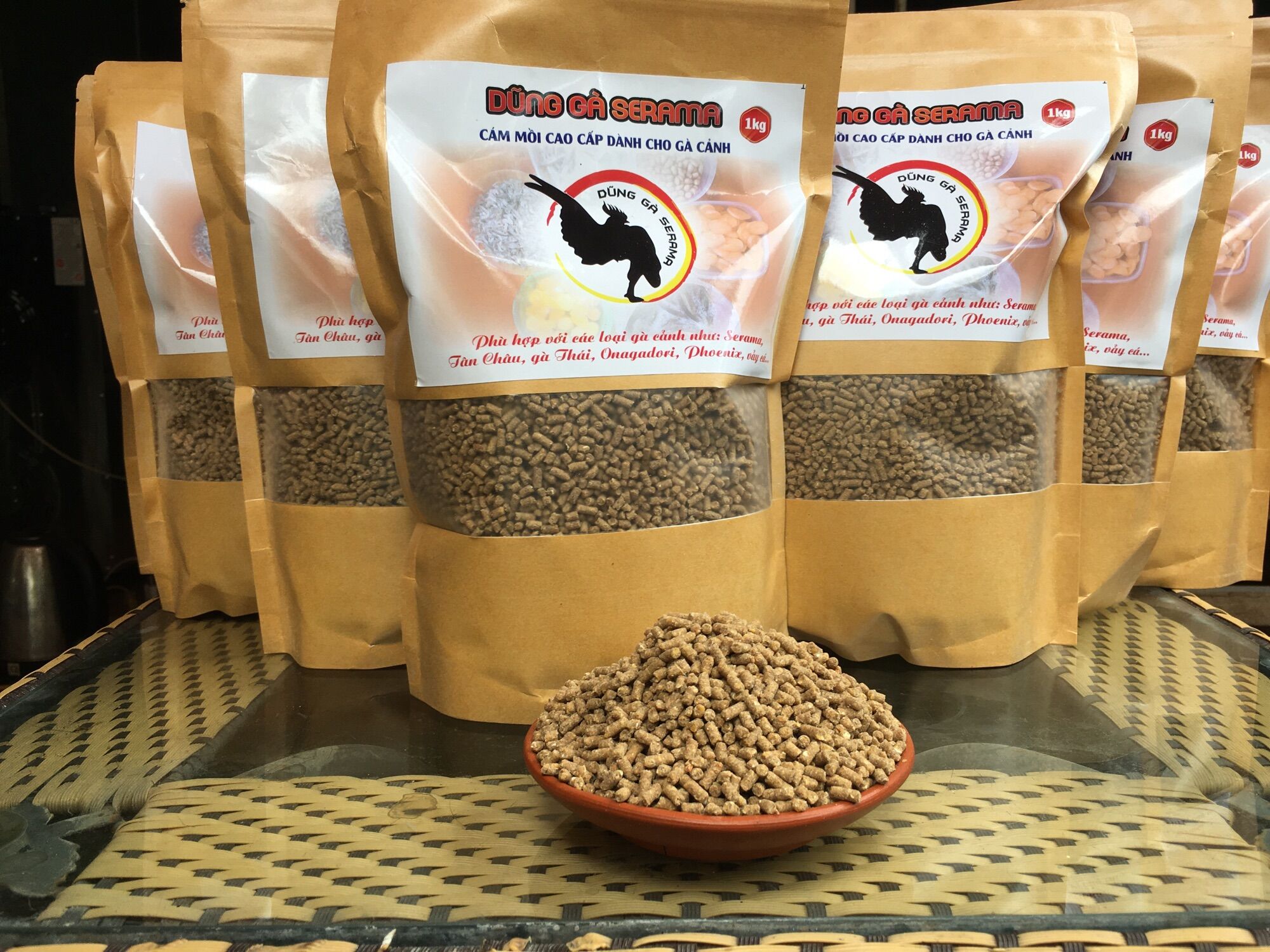 Cám mồi cao cấp Dũng Gà Serama dành cho gà cảnh