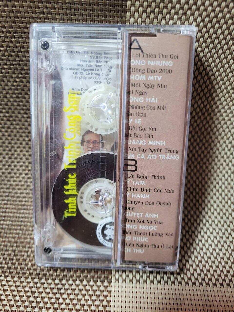 2 Cassette TRỊNH 2000 & MỘT CÕI ĐI VỀ. Mới, đẹp