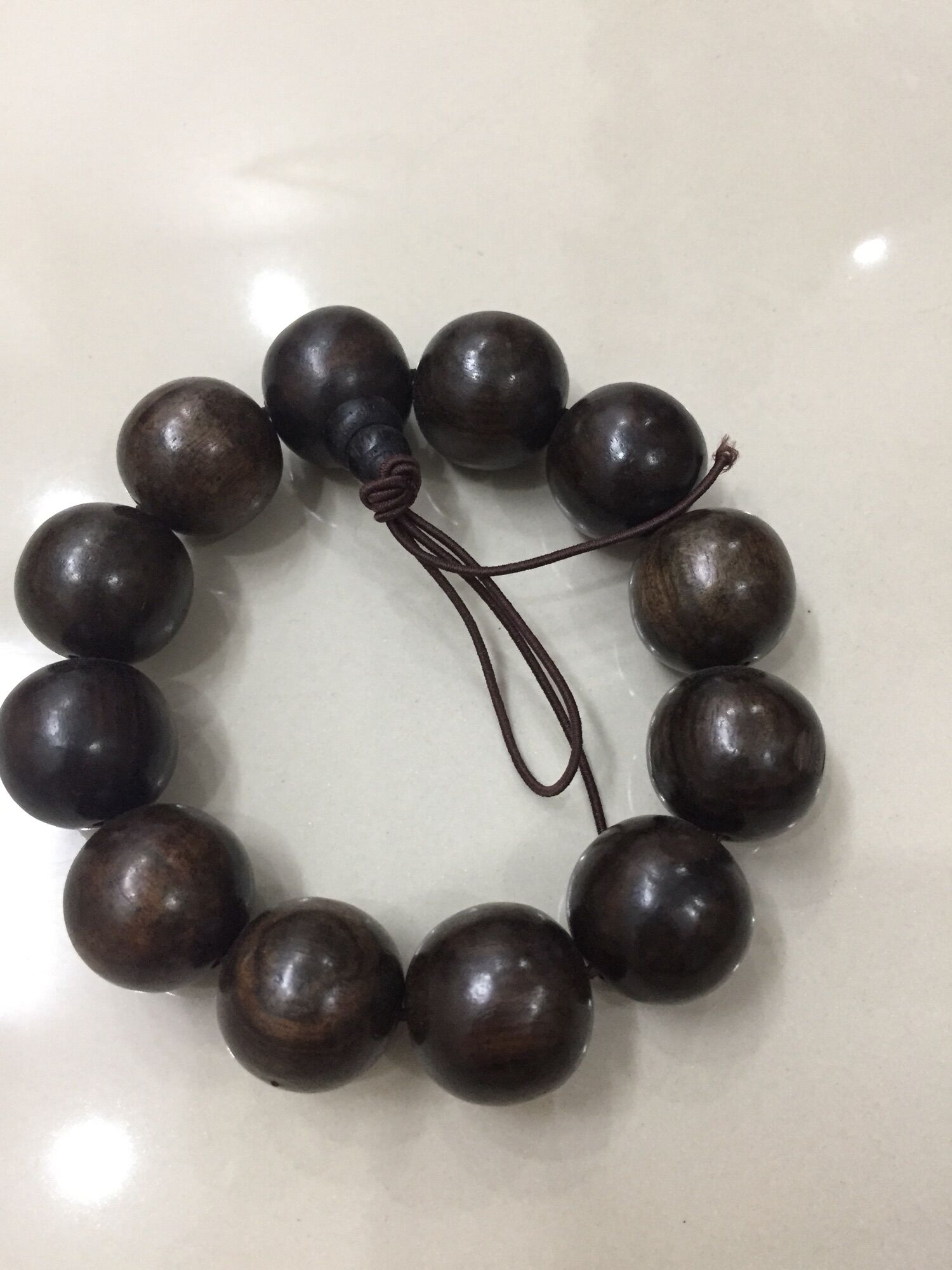 [HCM]Vòng tay phong thủy gỗ trắc, kích thước hạt 12ly và 16ly