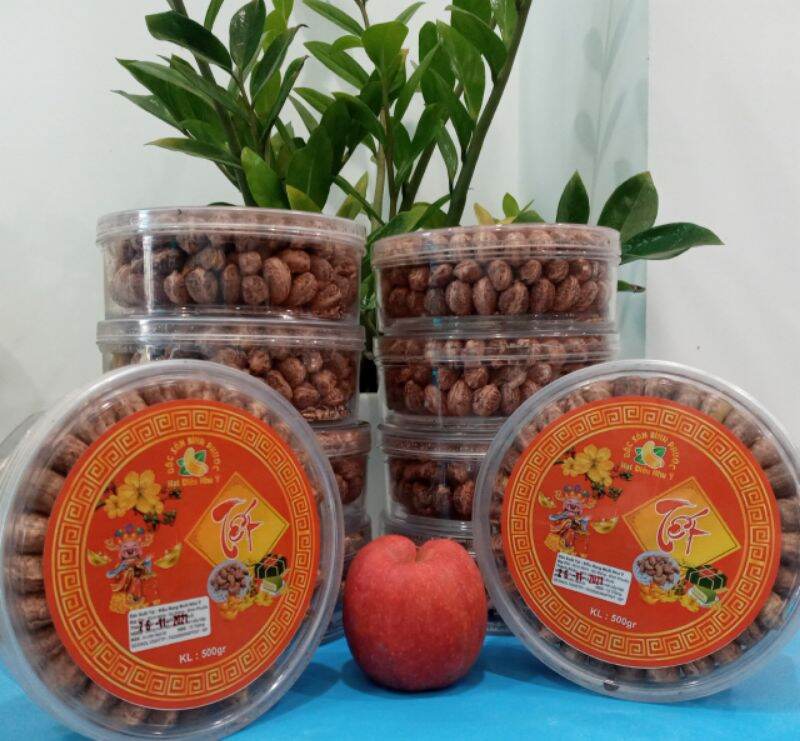 Hạt  Điều  rang muối  Bình Phước hộp xếp hoa