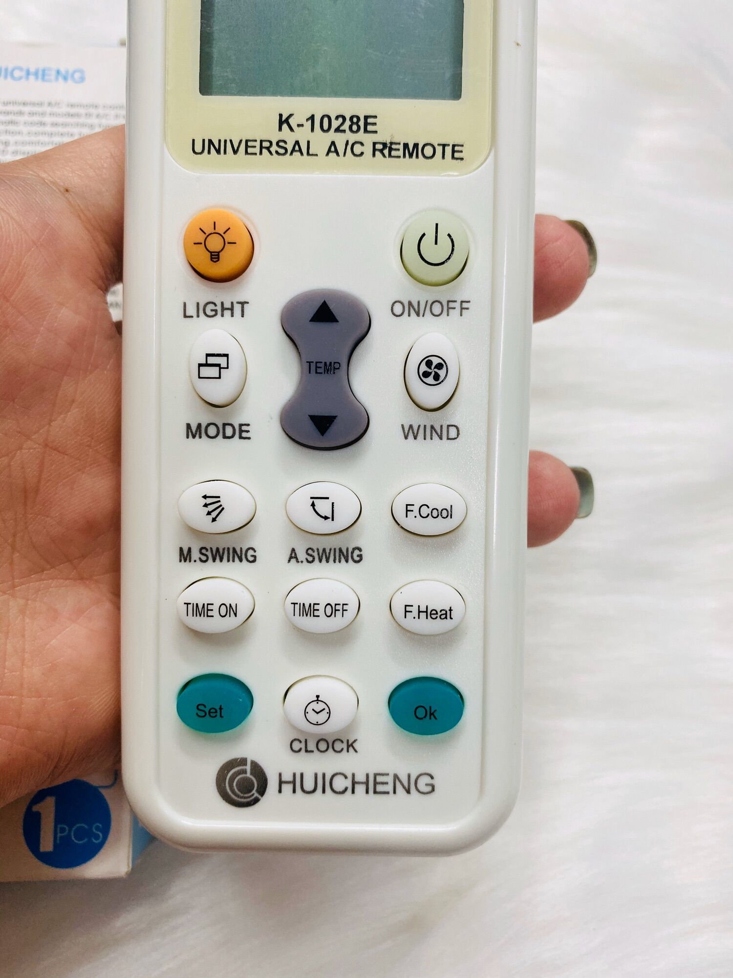 [HCM]REMOTE MÁY LẠNH ĐA NĂNG HUICHENG K-1028E