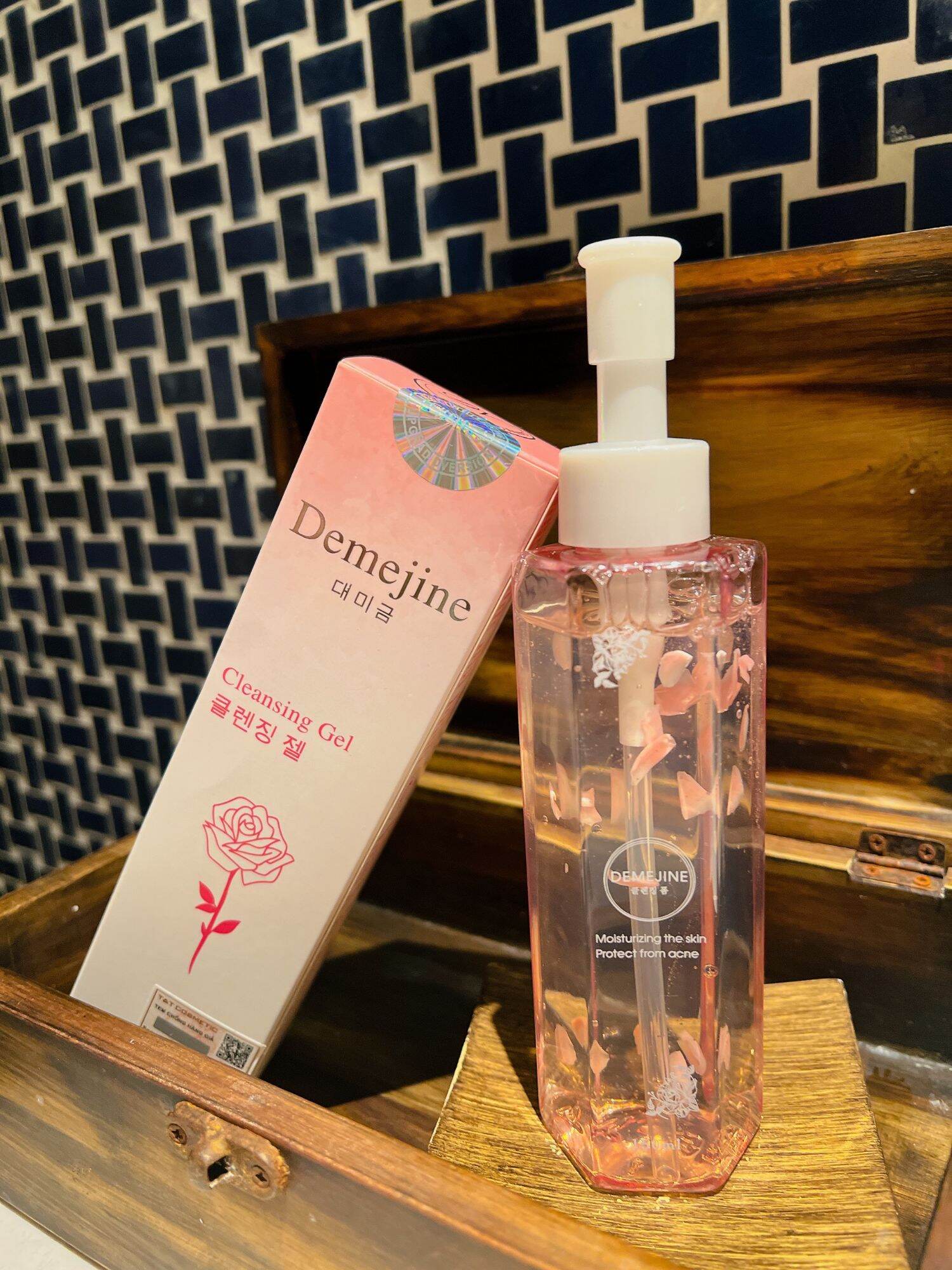 Sữa rửa mặt demejine chính hãng