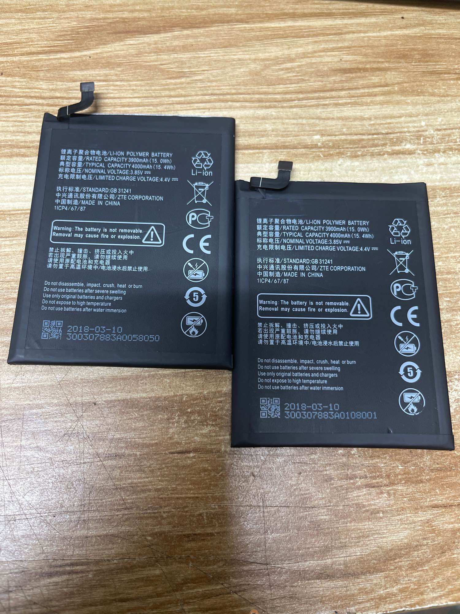 Pin điện thoại blackberry evolve mới