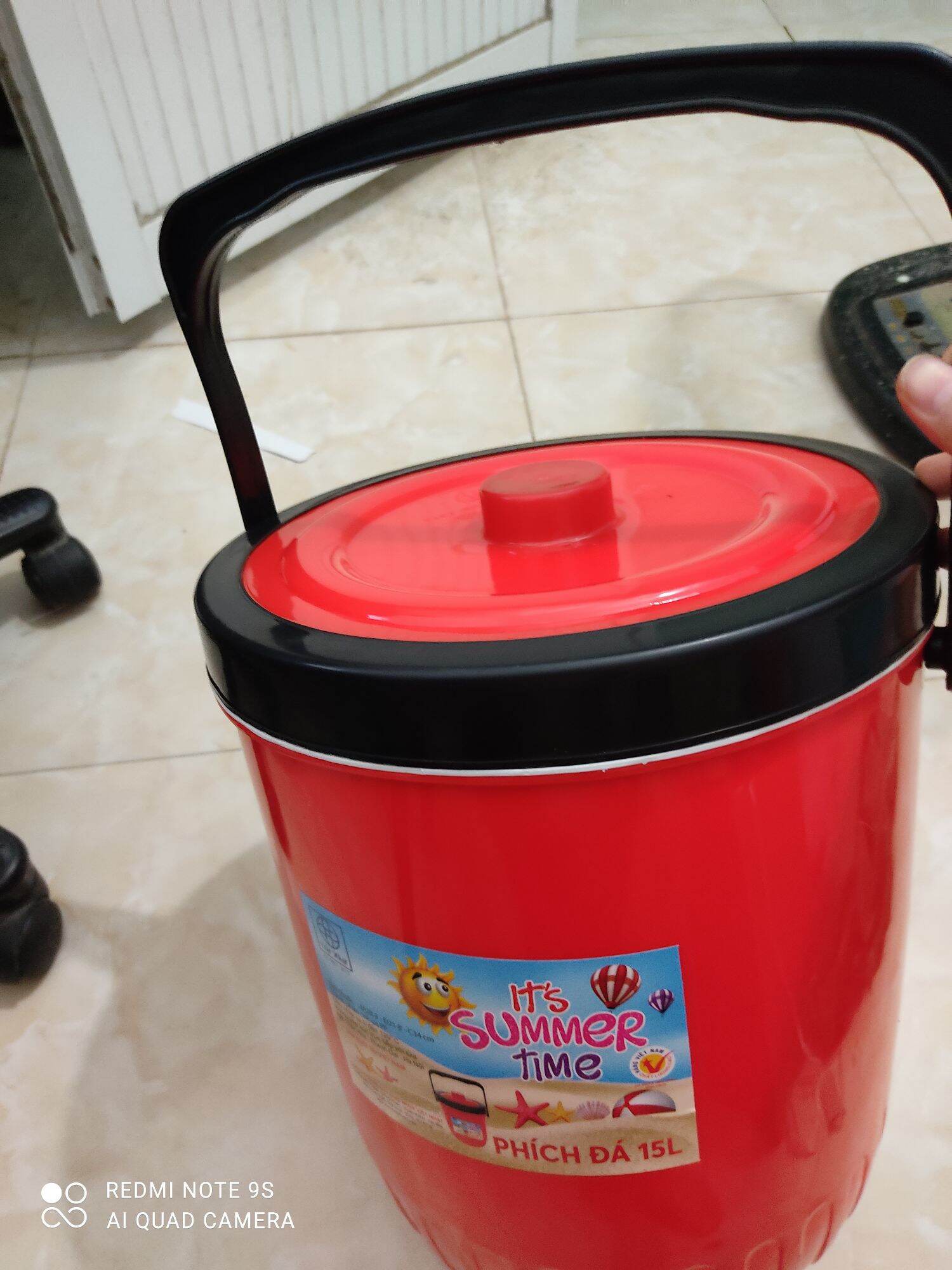Vietnamese-Japanese 15-Liter Ice Thermos