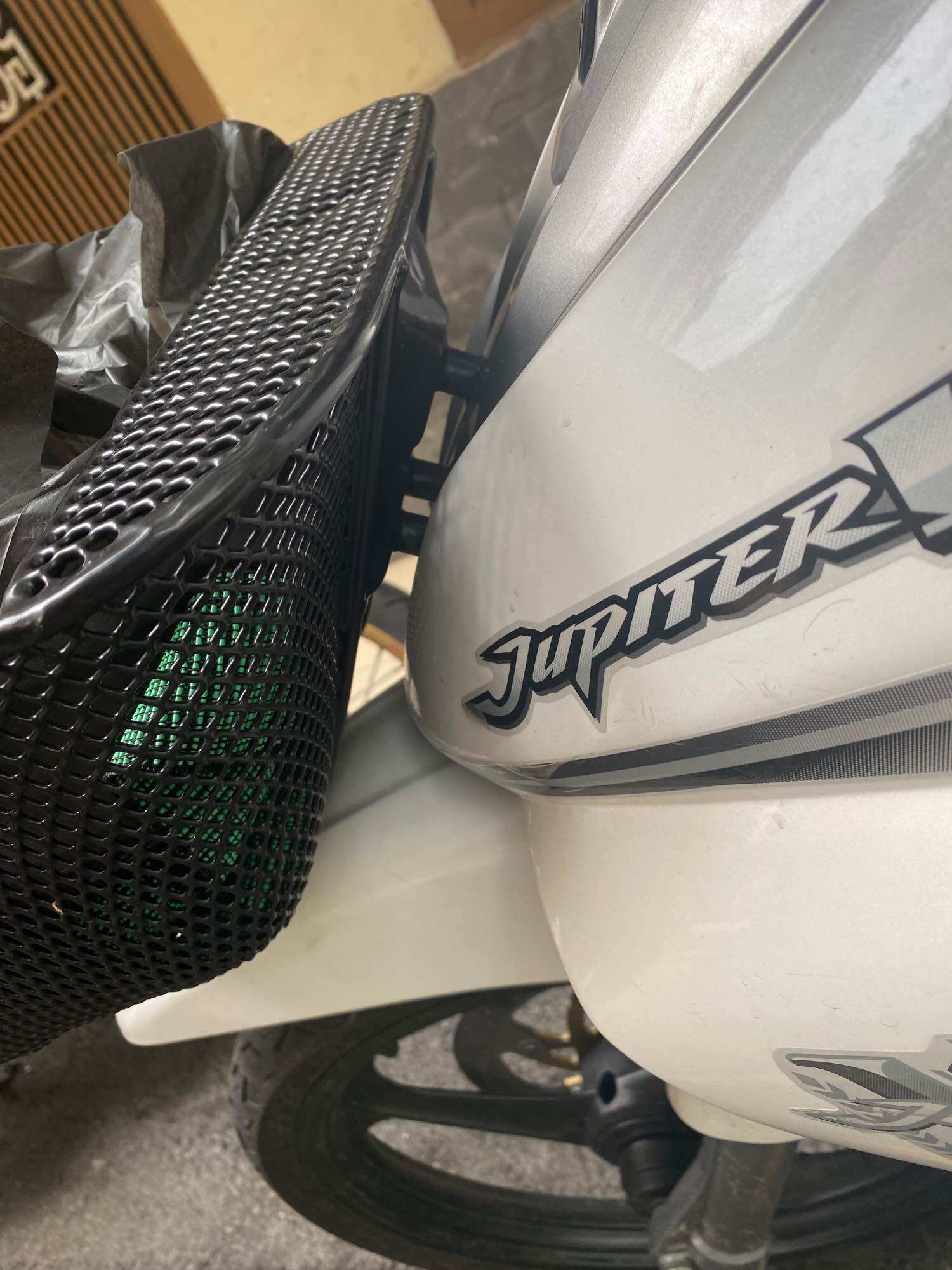 Rổ giỏ trước jupiter v mx yamaha
