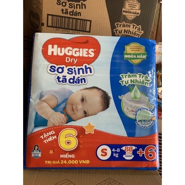Tặng thêm 6 miếng tã dán huggies s80+6
