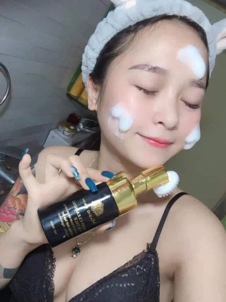 Sữa rửa mặt tạo bọt