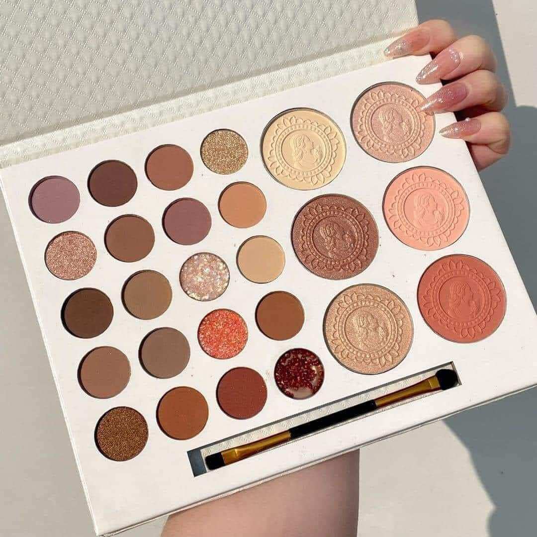 Phấn mắt 26 ô siêu đẹp.bền màu