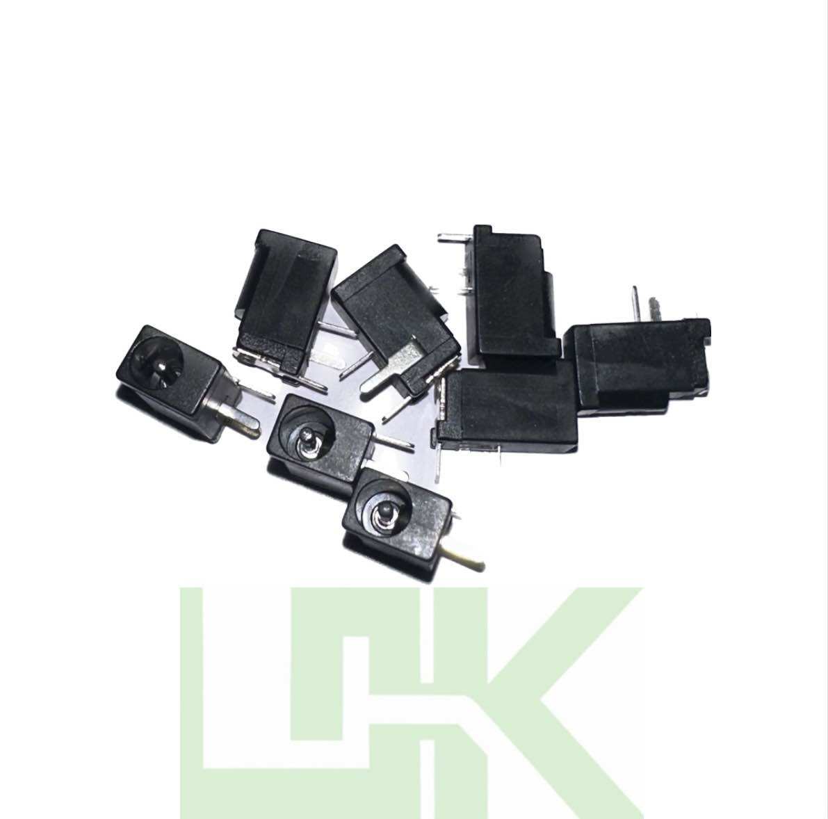 Jack nguồn DC - 002 3.5*1.3mm 3 pin
